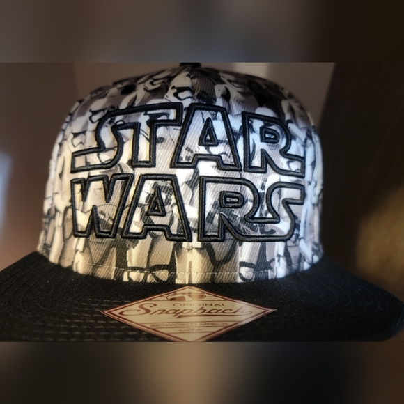 BNWT - Star Wars Adjustable Hat - Picture 5 of 6
